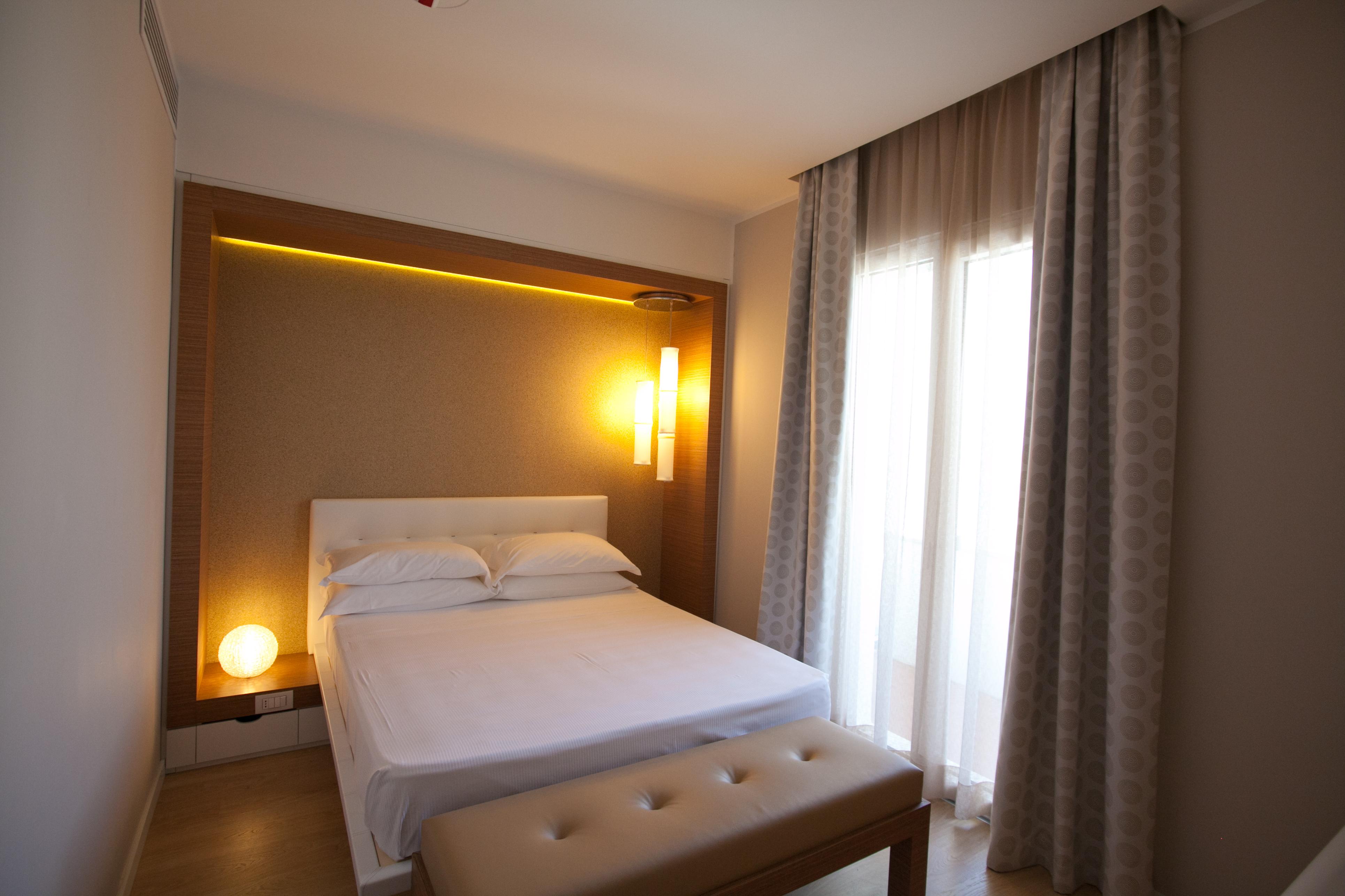 Oxygen Lifestyle Hotel Viserbella di Rimini Esterno foto