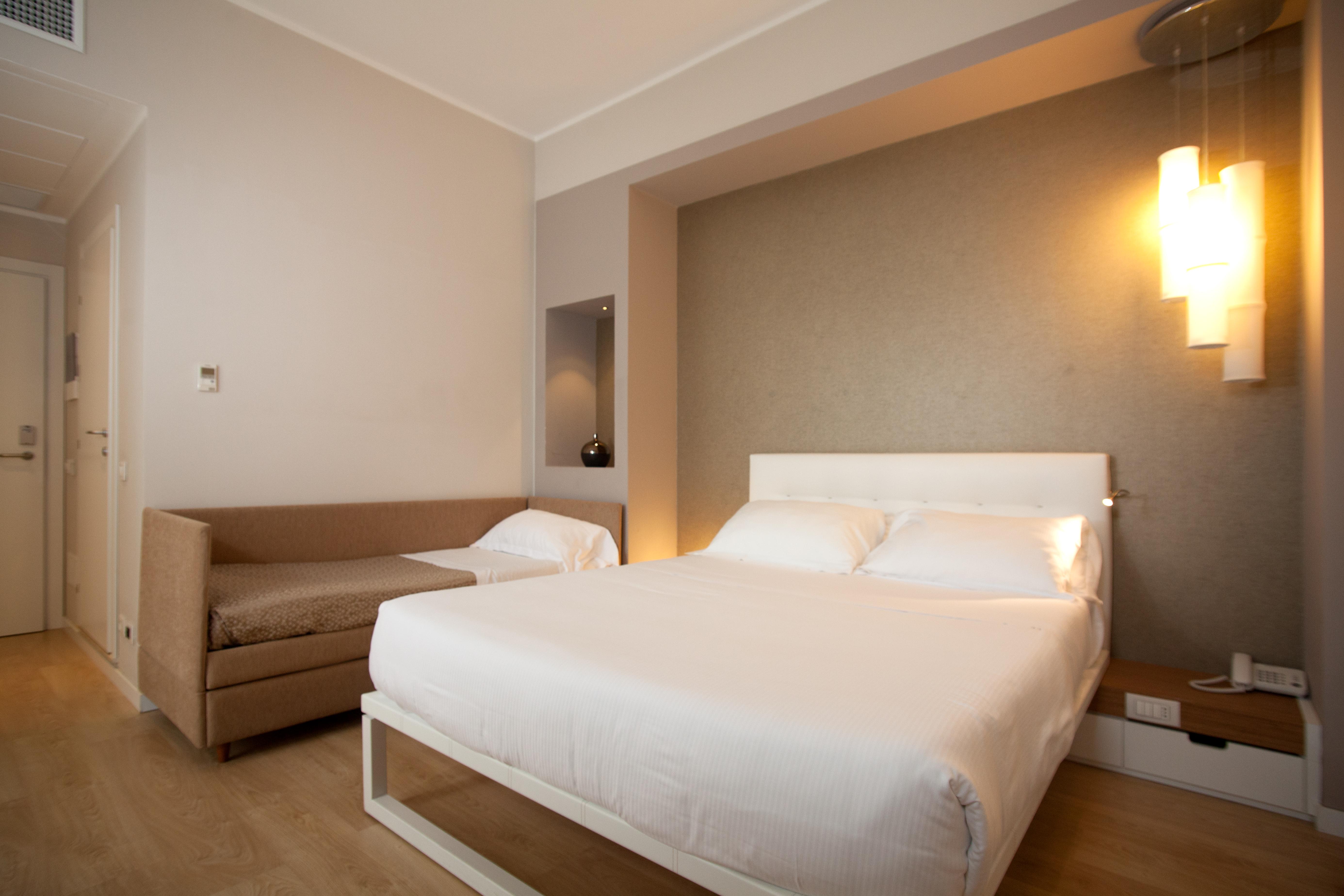 Oxygen Lifestyle Hotel Viserbella di Rimini Esterno foto