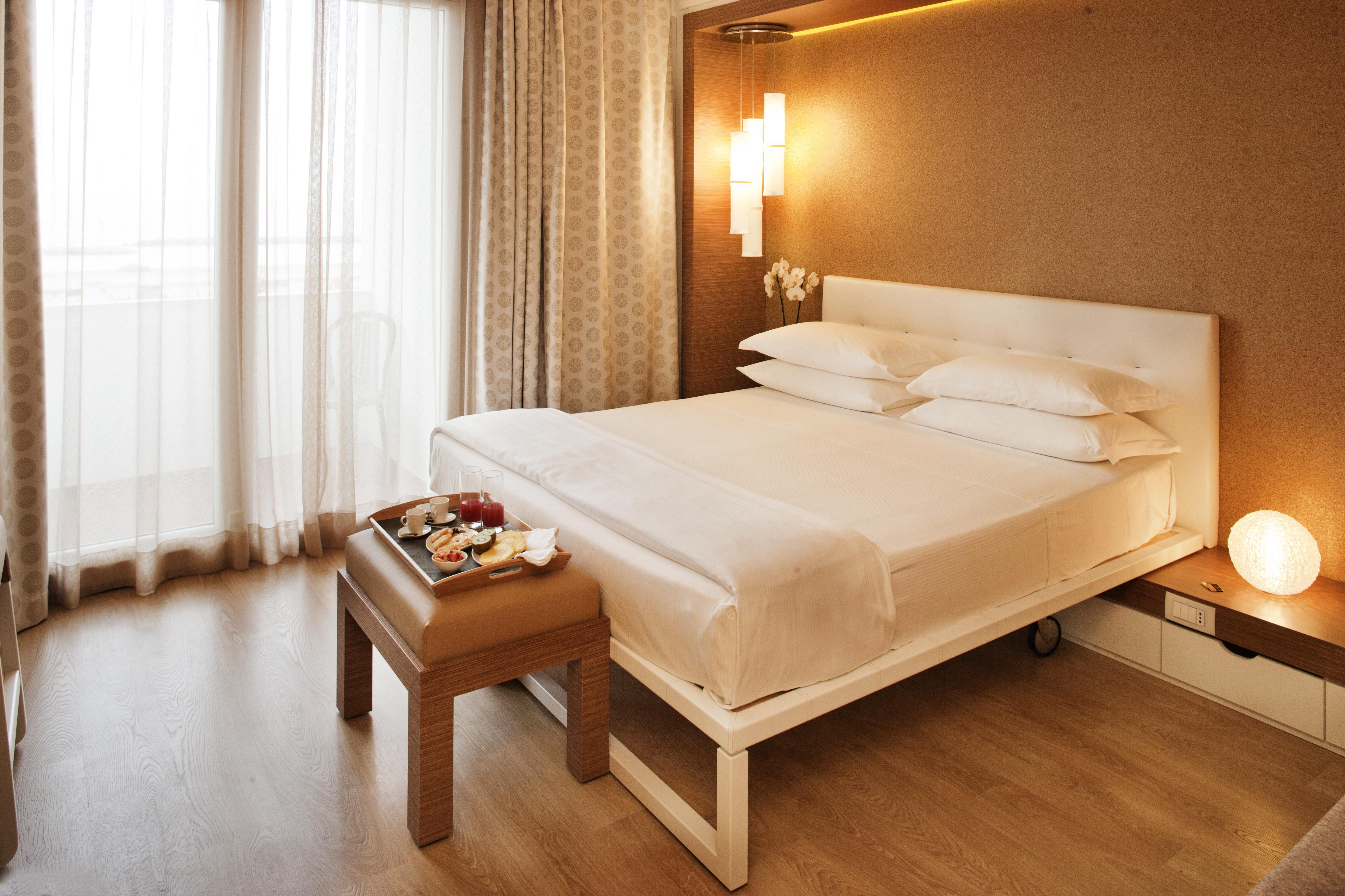 Oxygen Lifestyle Hotel Viserbella di Rimini Esterno foto